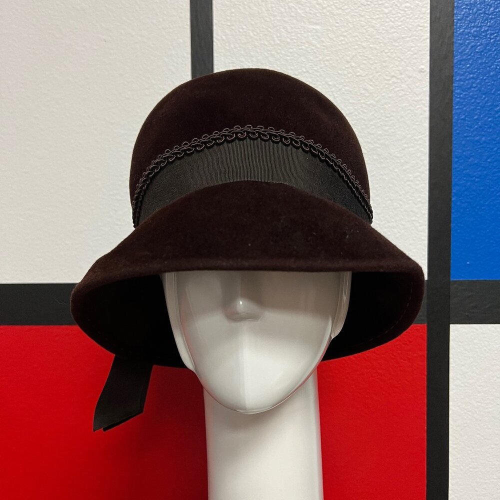 EUC MCM Vintage Peachbloom Velour Merrimac Brown Cloche Hat Medium Union Made